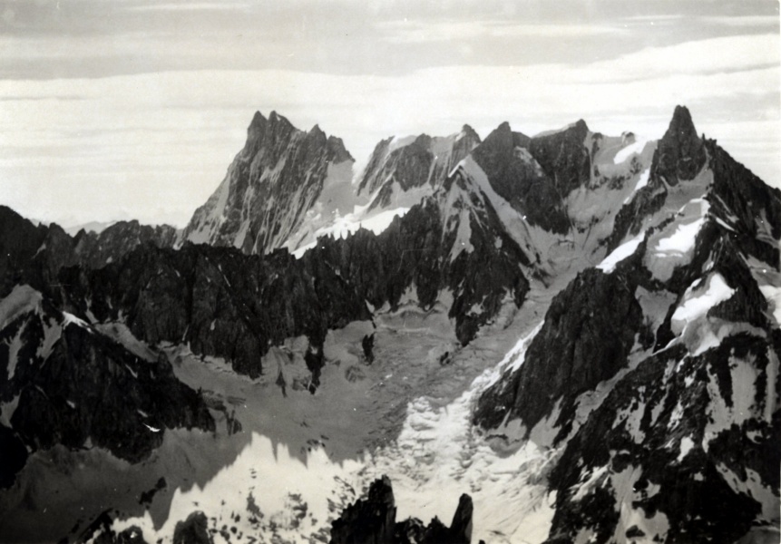 Les Jorasses; la Dent du Gant