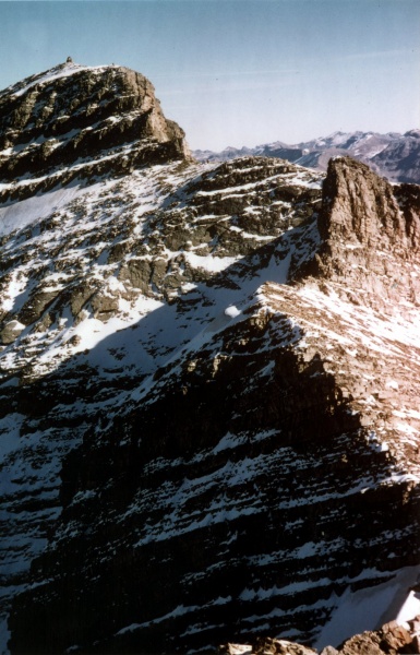 Vue de l'antcime 2927 m: le grand gendarme et la Tte