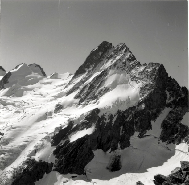 5. Les Bans (3670 m)