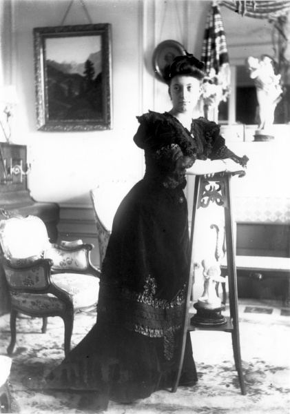 Paris, 1905: Genevive