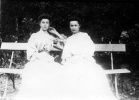 Digne, 1910: Genevive, Marie-Thrse