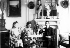 Paris, 1906: Toinon, Marguerite, Louis