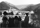 Digne, 1912: Henri, Jacques, Yvonne; Toinon (?), Franois