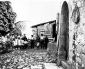 Les Dourbes, 1933: Michel, Ccile, Genevive Jr., Marie-Thrse Jr., X, Joseph Jr.; Genevive, Germaine, Paule, Andr, Zo, parents de Zo