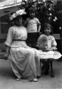 Digne, 1916: Genevive, Pierre, Yvonne