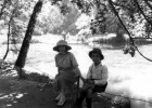 Lyon, parc de la Tte d'or, 1924: Yvonne, Pierre