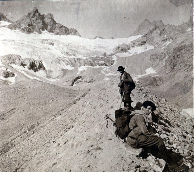 aot 1926 - col du Clot des cavales: Franois, Jacques, Henri