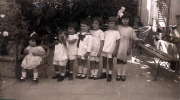 6 septembre 1925 - Digne: Bernadette, Henry, Jean, Jacques Prouvost, Michel, Joseph Jr, Marguerite