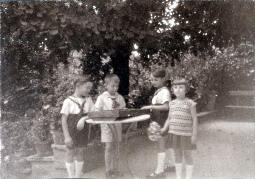 aot 1929