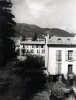 1933