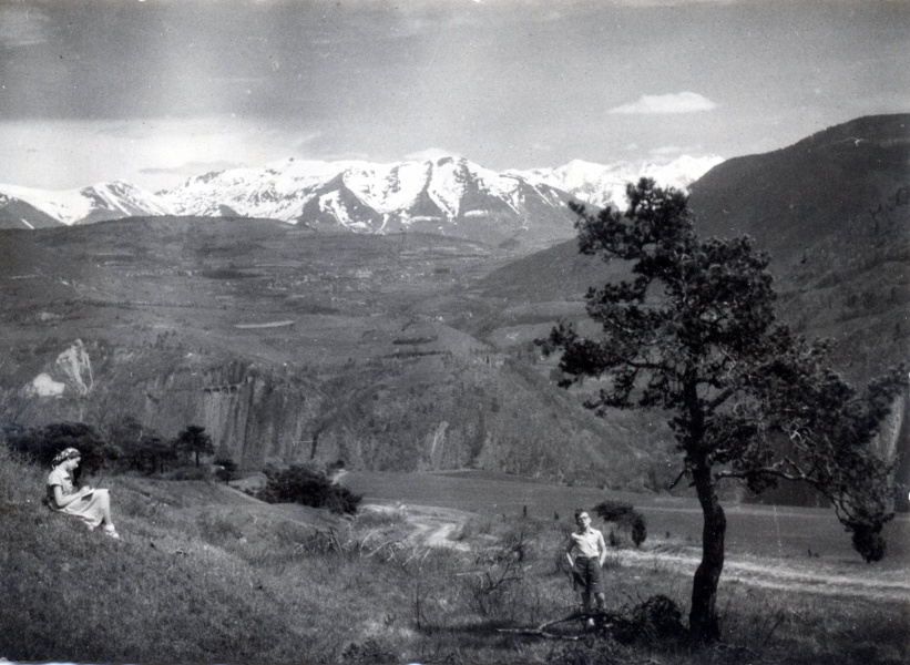 1er mai 1951, Sinard : Jacqueline, Philippe