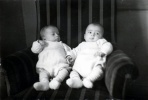Grenoble, fvrier 1952 : Pierre Jr, Vincent Jr