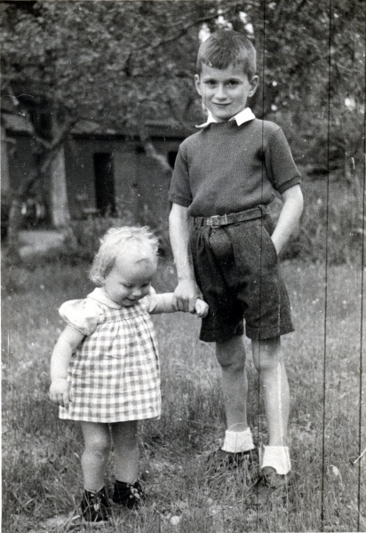 avril 1946: Sylvie, Vincent
