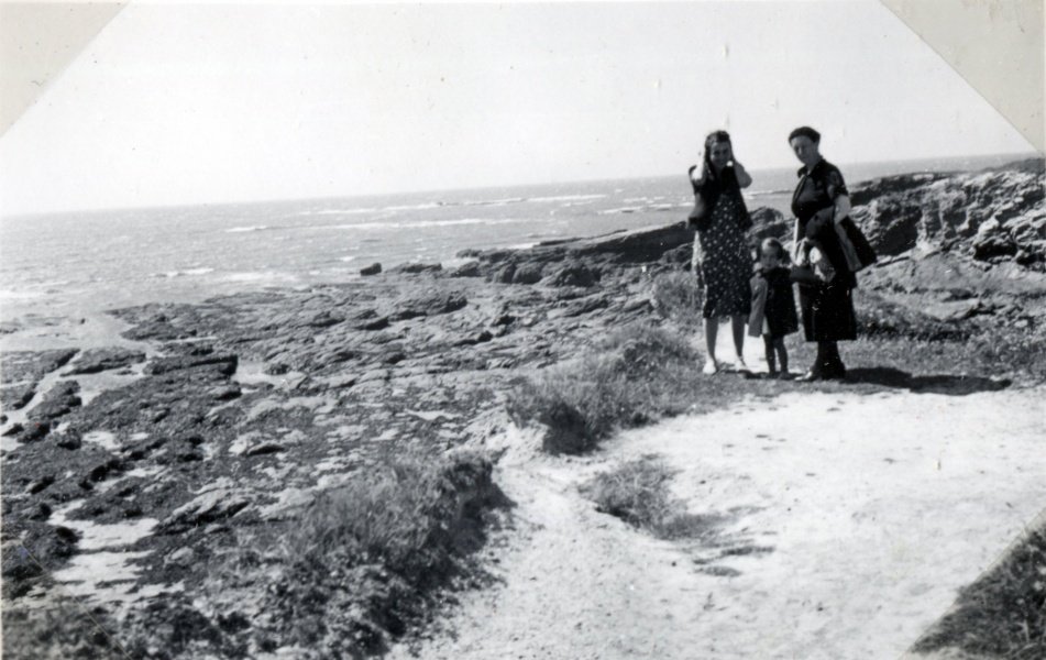 Mat, Babette, Genevive