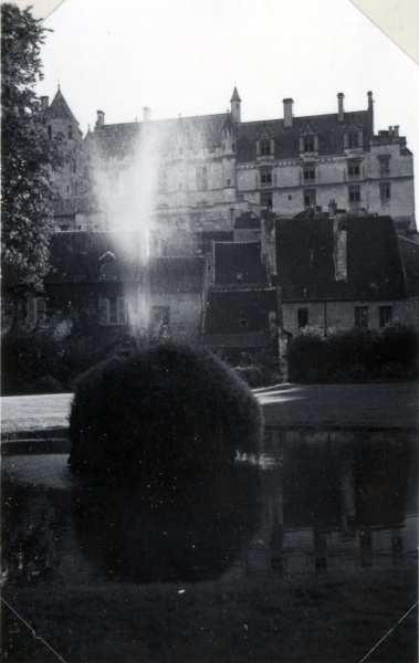 Loches