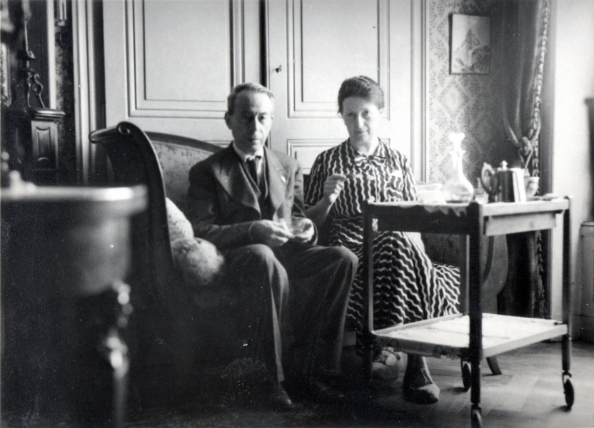 Louis, Genevive