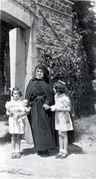 ?, Marie-Louise, ?