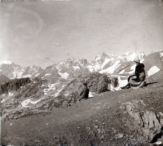 1933 - Col du Galibier: Michel, Genevive