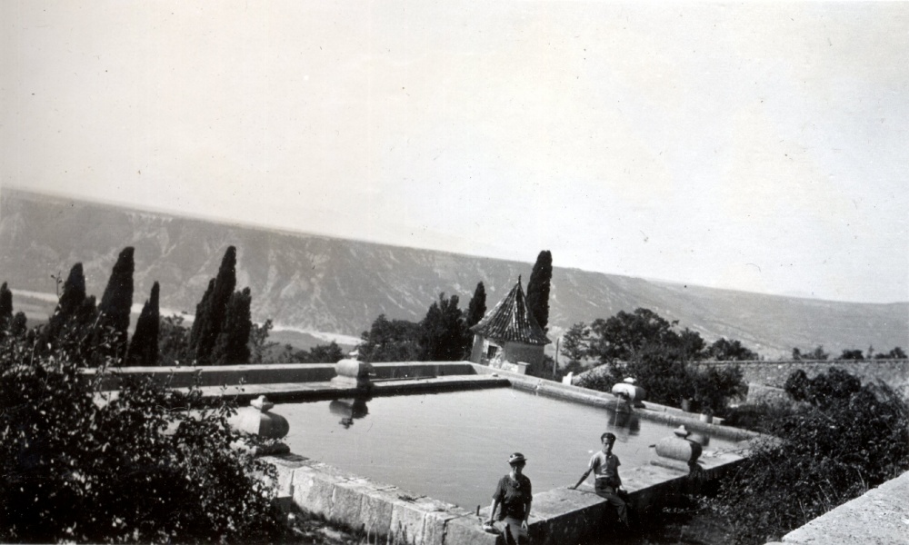 1934 - Aiguines, le bassin: Genevive, Henri