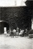 1933, lundi de Pentecte - chteau d'Avenas: X, Michel, X, Genevive, Louis