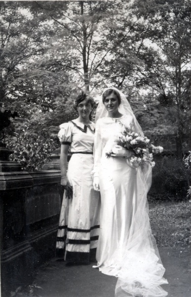 17 septembre 1935 - mariage de Pierre: Anne-Marie Courby, Irne