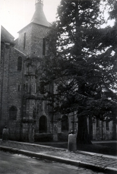 septembre 1935 - Poitiers, glise St Hilaire
