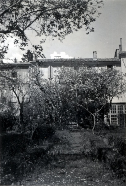 Pques 1936 - Digne: jardin de la maison