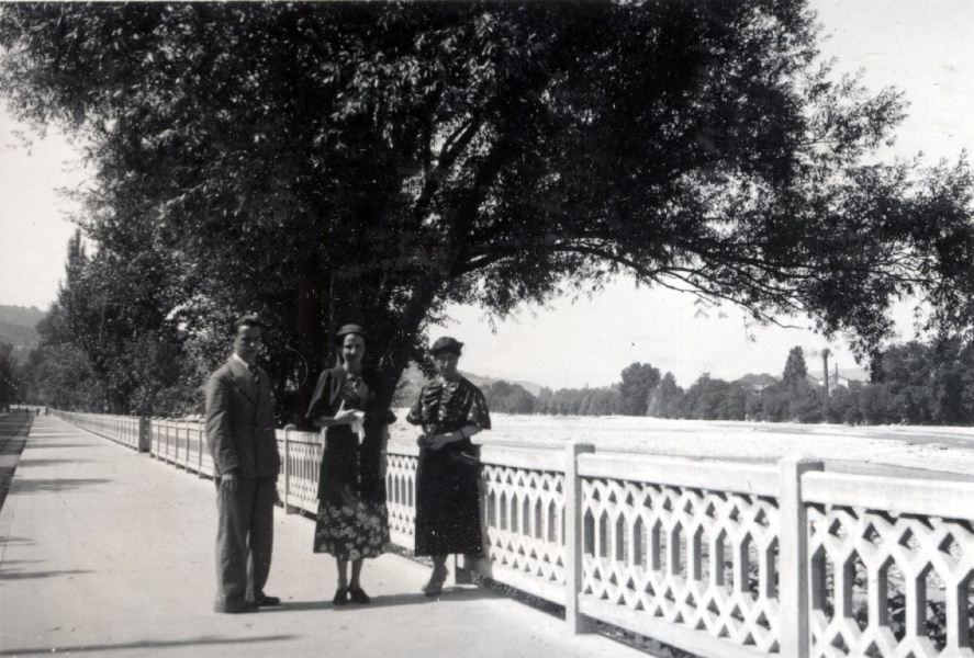 1936 - Digne: Henri, Mat, Genevive