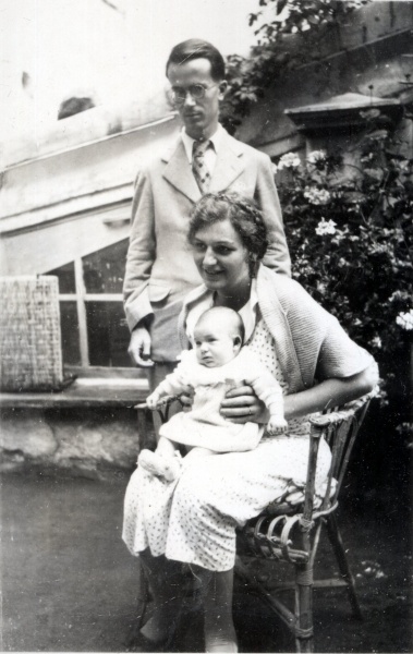 septembre 1936 - Digne: Pierre, Irne, Jacqueline