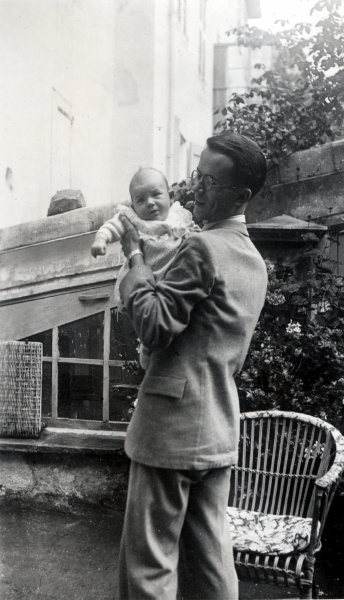 septembre 1936 - Digne: Jacqueline, Pierre
