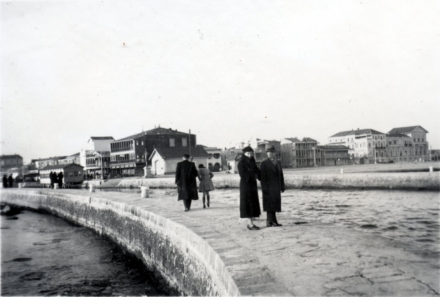 1er janvier 1937 - Palavas: Genevive, Louis