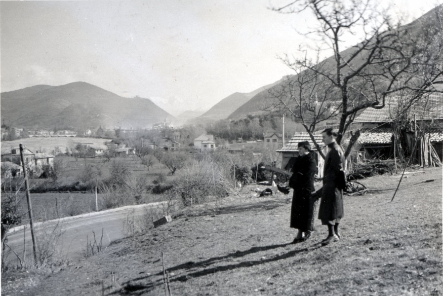 avril 1937 - Digne: Genevive, Michel