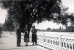 1936 - Digne: Henri, Mat, Genevive