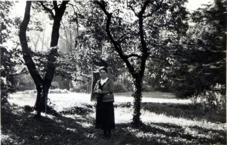 1938 - Derbires: Genevive