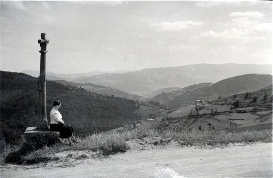 1939 - environs de La Louvesc: Genevive