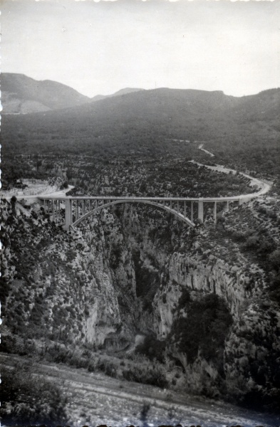 Gorges du Verdon : viaduc de la Mescla