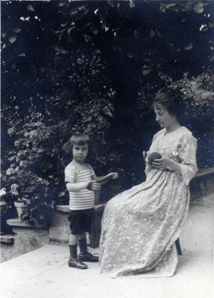 Digne - Pierre et Geneviève (1915 ou 1916)