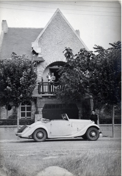 (La Baule août 1939 - Henri et les deux Geneviève)
