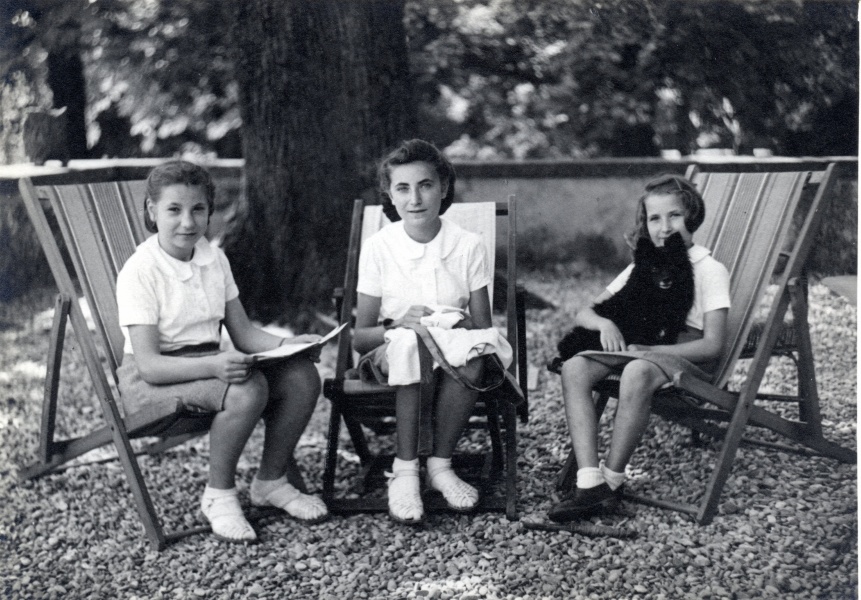 (Marie-Thérèse, Geneviève et Cécile Colomb - Sassenage -