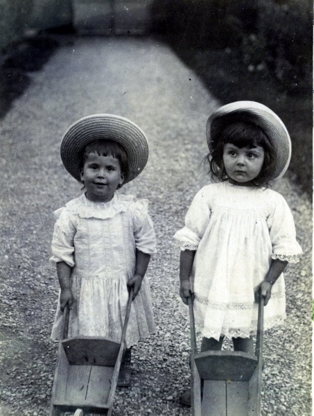 Viviers, 1907: Jacques, X