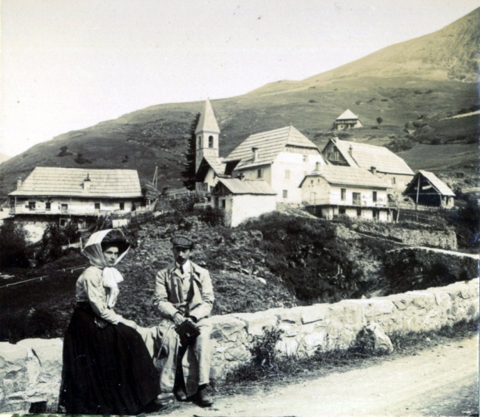 ?, 1909: Marie-Louise, Louis