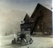 Col du Lautaret devant l'hôtel des glaciers, 1910: Genevive