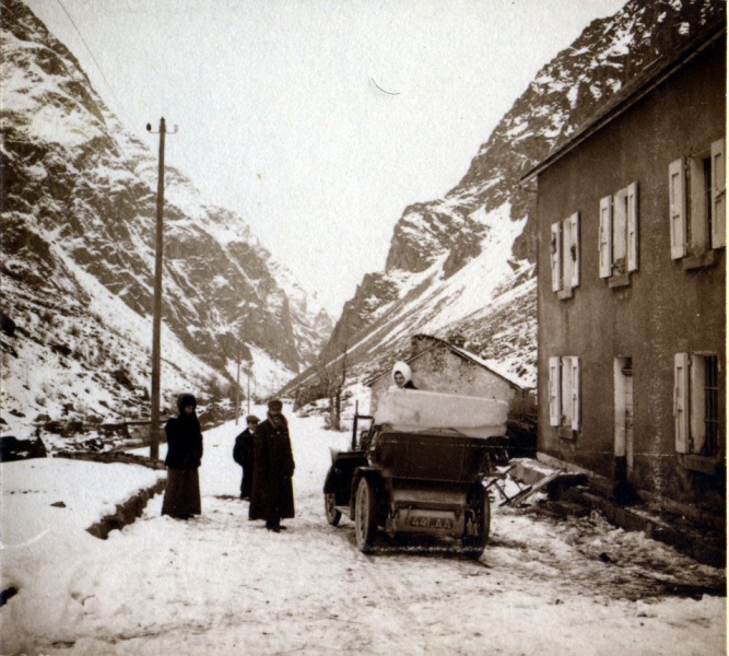 La Grave, 1912: Maginots et Genevive