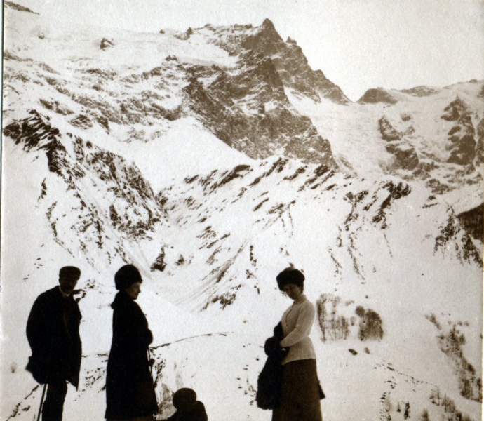 La Grave, 1912: La Meije, Maginots et Genevive