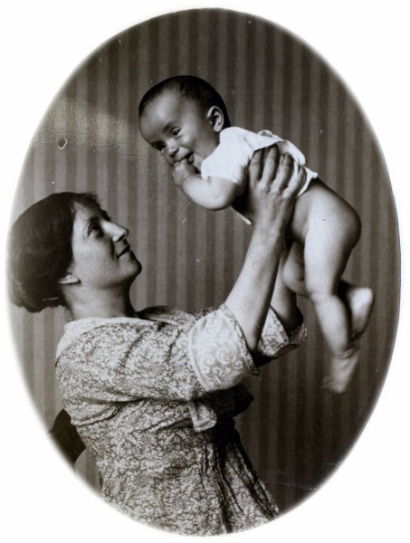Mimizan, 1913: Genevive, Pierre