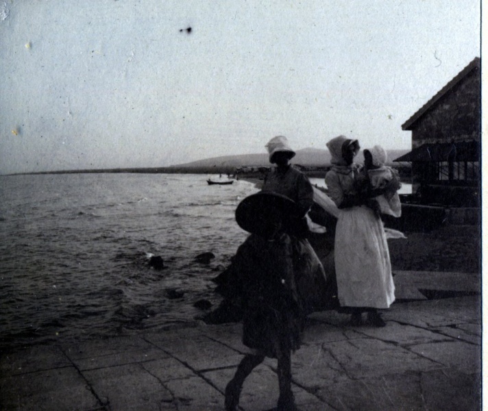 Mimizan, 1913: Jacques, Genevive, X, Pierre