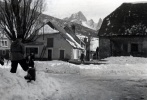 Lus la Croix-Haute, dcembre 1952 : Michel, Franoise, Genevive, Rmi