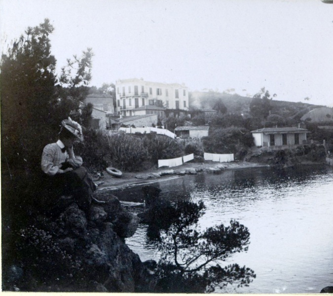 Sur la Cte d'azur, 1904: Genevive