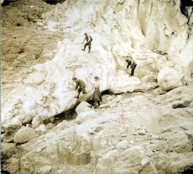 Glacier de Largentire, 1905: Louis, Genevive et autres