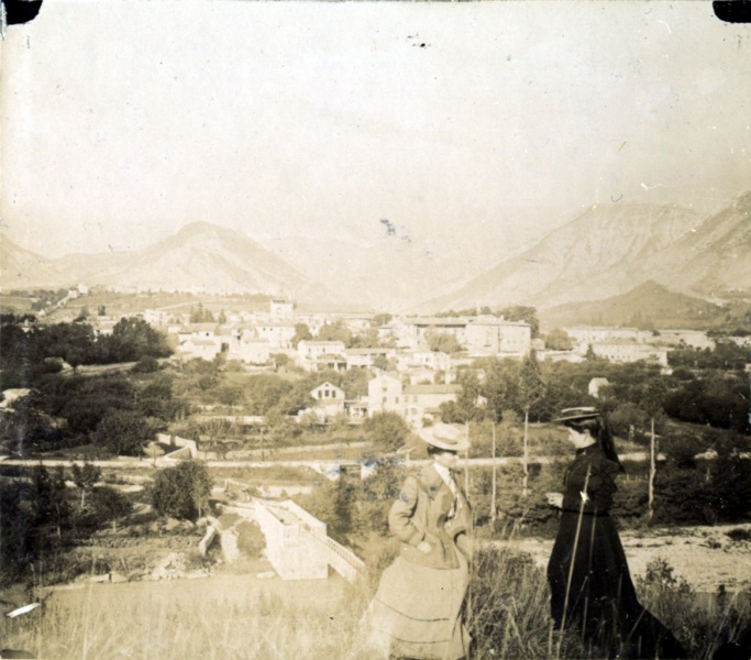 Digne, 1905: ?, Genevive